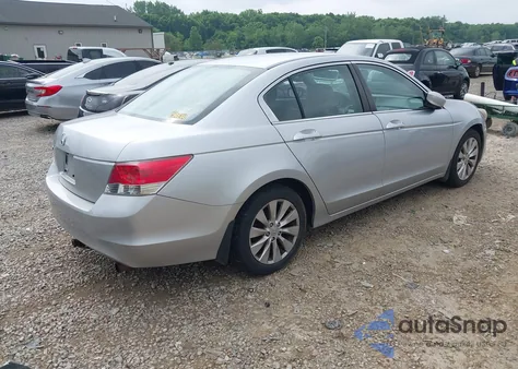 2009 Honda Accord 2.4 Lx from USA, damaged, VIN 1HGCP26379A011057